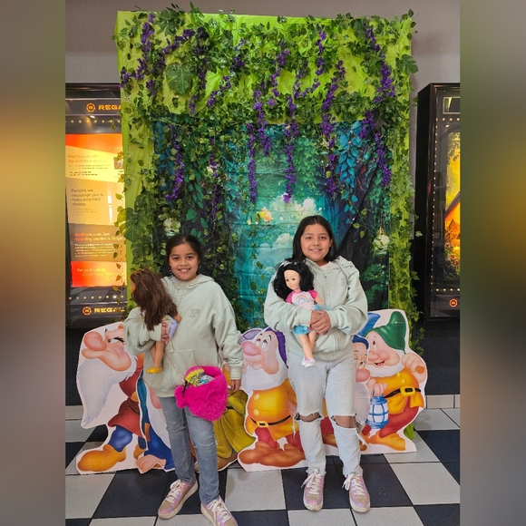 Meet your Posher, Ruby - Picture 5 of 8